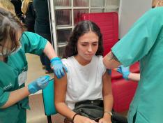 Jornada de vacunación a estudiantes de Ciencias de la Salud en el Hospital Clínico de Zaragoza