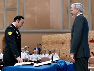 El presidente Azcón, en el acto de toma de posesión del comisario jefe de la Unidad del Cuerpo Nacional de Policía Adscrita a la Comunidad Autónoma, Félix Jodrá Abuelo
