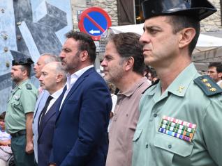 Bermúdez de Castro en el homenaje a los guardias civiles asesinados por ETA