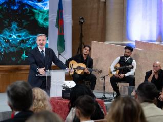 El presidente Azcón, en el homenaje al pueblo gitano en el 600 aniversario de su llegada a España.