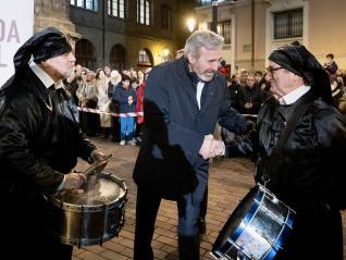 El presidente Azcón, en la presentación de la 'Tamborada Nacional'.