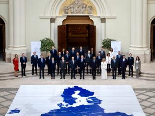 Jornada de trabajo en la Sala de la Corona de los embajadores de la UE.