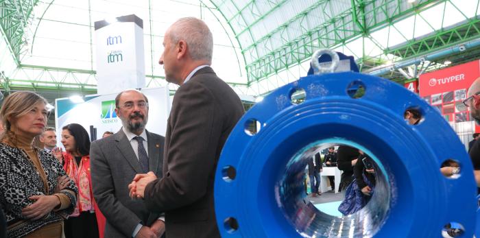 El Presidente de Aragón asiste a SMAGUA