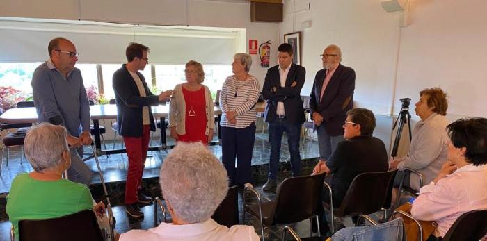 Uno de los municipios donde ya se está impartiendo la formación es Ayerbe, que hoy ha visitado la consejera María Victoria Broto