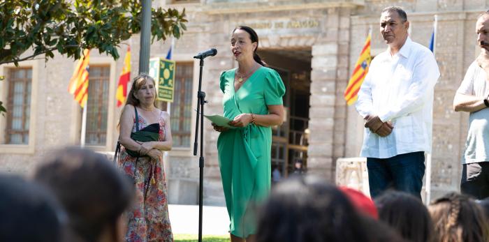 La consejera de Bienestar Social y Familia recibe a los niños saharauis
