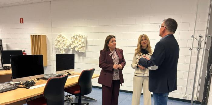 Mar Vaquero ha visitado este lunes el Centro de Tecnologías Avanzadas