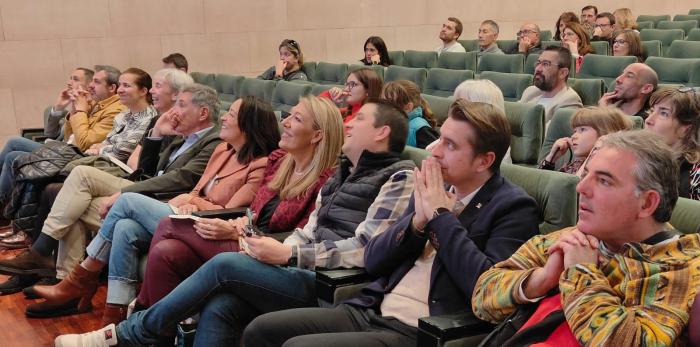 Varios momentos de la clausura de Diversario 2023