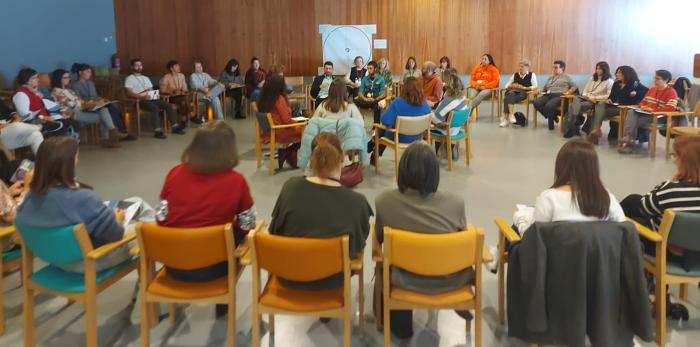 La XV Jornada CuidArte ha reunido a medio centenar de profesionales de los servicios sociales en Zaragoza
