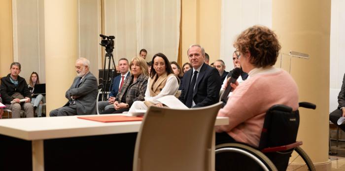 Firma del acuerdo entre el Gobierno de Aragón y CERMI por la discapacidad