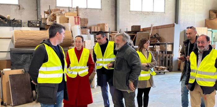 La consejera Susín ha estado en la sede y en una de las naves de Arcadia - Fundación Agustín Serrate