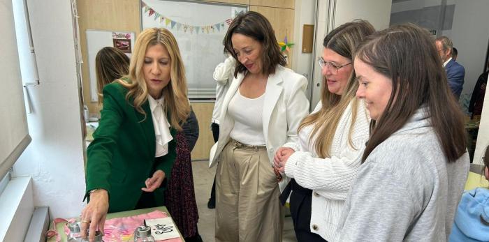 Las consejeras Susín y Vaquero han visitado este jueves, 21 de marzo, el centro de Fundación Down en la Jota