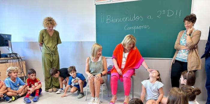 La consejera ha abierto hoy el curso en el CPI Soledad Puértolas.