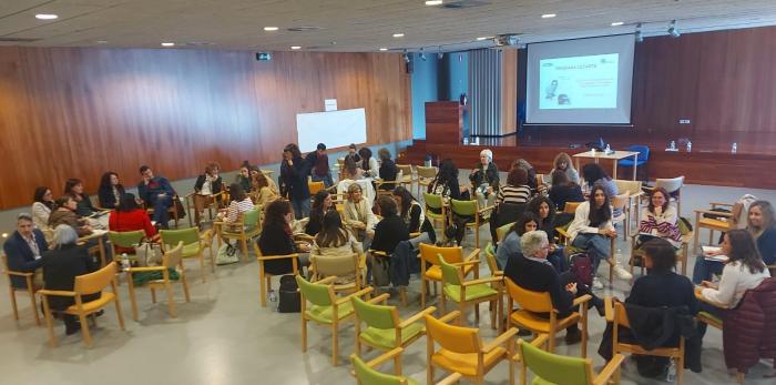 La 16ª edición de la jornada de CuidArte ha reunido a más de medio centenar de profesionales este jueves