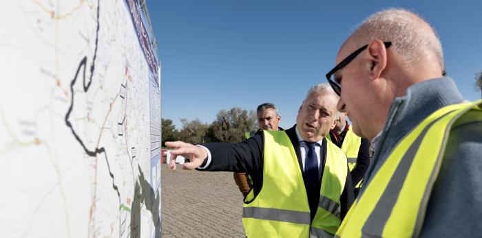 Imagen del artículo Avanzan las obras del Itinerario 4 del PEC con el asfaltado de los primeros 30 kilómetros