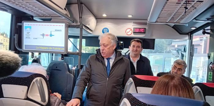 Octavio López presenta 44 nuevas líneas del Mapa Concesional de Transportes en Alcañiz.