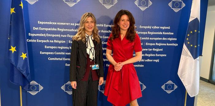 Mar Vaquero se ha reunido con la presidenta del Comité de las Regiones, Kata Tutto