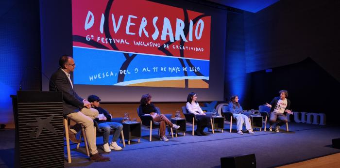 Este viernes se ha proyectado en Zaragoza 'No hay errores', el documental que narra la obra de teatro 'Normal'