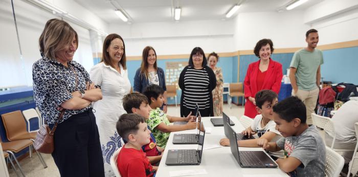 Una docena de chicos y chicas del CEIP Torre Ramona están mejorando sus habilidades digitales al amparo del proyecto CODI
