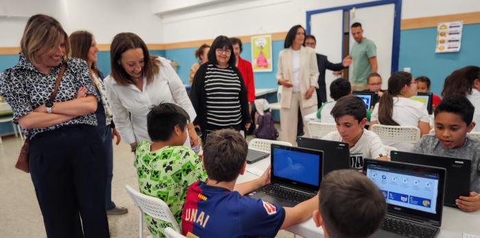 Una docena de chicos y chicas del CEIP Torre Ramona están mejorando sus habilidades digitales al amparo del proyecto CODI