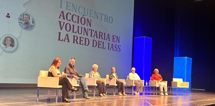 Imagen del artículo Más de 400 voluntarios de los hogares de personas mayores del IASS comparten el I Encuentro de Acción Voluntaria