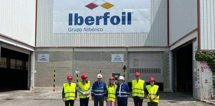 La vicepresidenta, Mar Vaquero, ha visitado Iberfoil