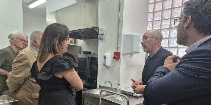 Imagen del artículo Susín: La nueva cocina de la Fundación San Blas es un símbolo de compromiso con quien más lo necesita