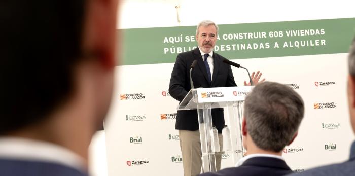 Acto de primera piedra de 608 viviendas públicas en Zaragoza.