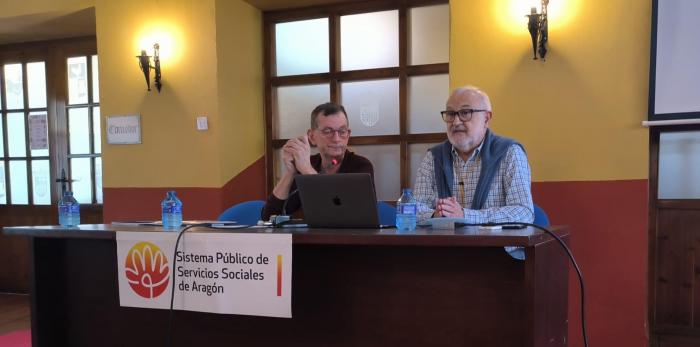 Las jornadas que celebra cada año el IASS en Orihuela del Tremedal reúne a gran parte de sus equipos y profesionales