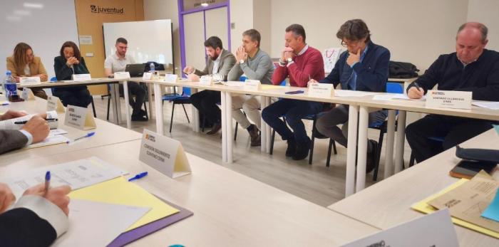 Es la cuarta de las reuniones de esta comisión, encargada de orquestar el diálogo permanente entre las entidades