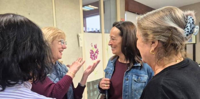 La Consejera en funciones ha visitado este viernes el hogar de personas mayores del IASS en Monzón