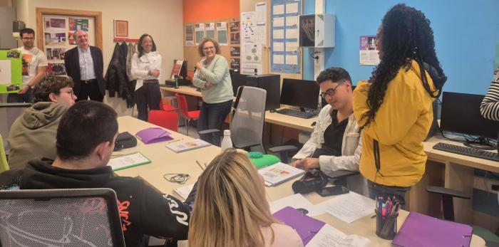 La Consejera en funciones ha visitado Fundación Down Zaragoza este viernes, jornada previa al Día mundial de las personas con síndrome de Down