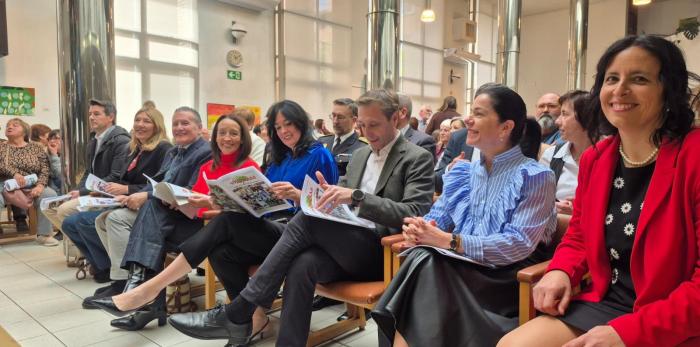 El Hogar Huesca ha celebrado este viernes cuatro décadas de comunidad y actividades para personas mayores