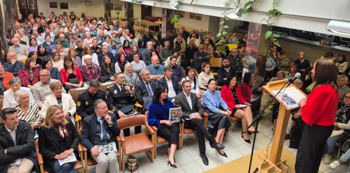 El Hogar Huesca ha celebrado este viernes cuatro décadas de comunidad y actividades para personas mayores