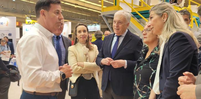 Octavio López ha recorrido la zona expositiva de SMOPYC 2026.