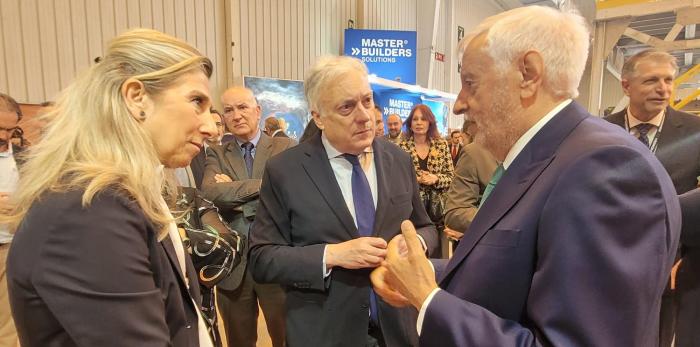 Octavio López ha recorrido la zona expositiva de SMOPYC 2026.