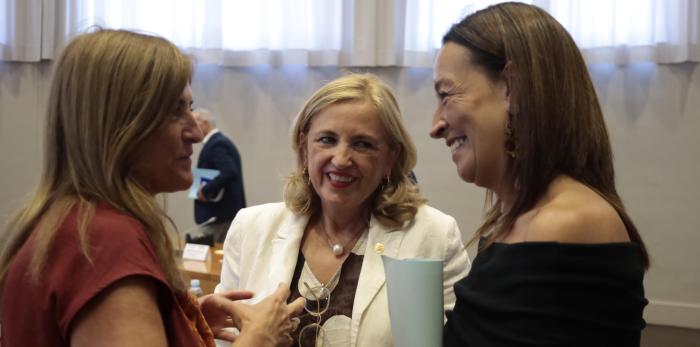 Este jueves por la mañana se ha desarrollado la comisión mixta entre la DGA y UNIZAR, en el Paraninfo