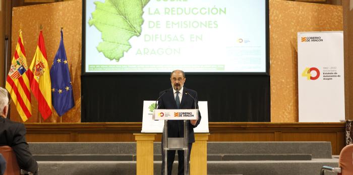 Lambán cierra el Foro de reducción de emisiones difusas