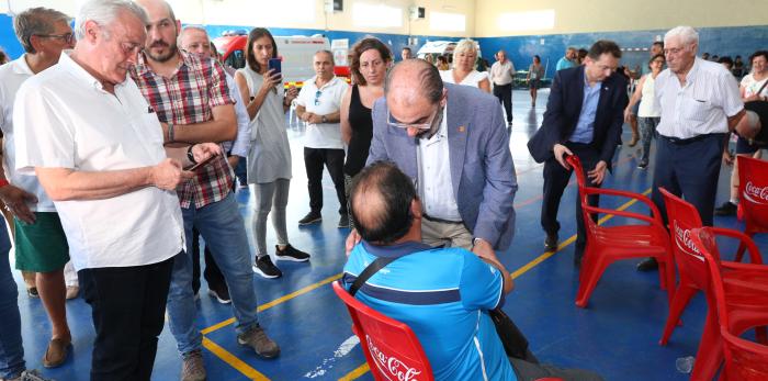 Lambán visita la zona afectada por el incendio de Ateca
