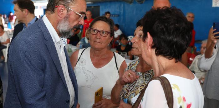 Lambán visita la zona afectada por el incendio de Ateca