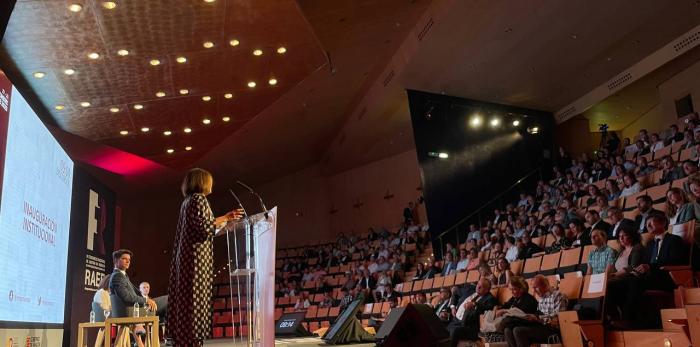 Fermín Serrano en la inauguración del congreso.
