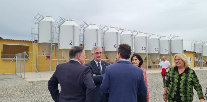 El consejero de Agricultura  y Ganadería, Joaquín Olona, ha inaugurado el nuevo Centro de Excelencia de Ballobar.