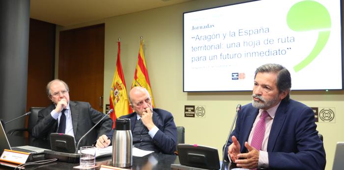 Lambán clausura la jornada sobre "Aragón y la España territorial"