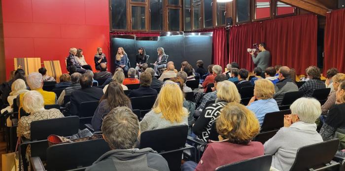 Mesa redonda y premios de la ATEVB en Benasque