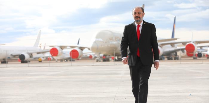 El Presidente de Aragón ha felicitado el año desde el aeropuerto de Teruel, provincia que es símbolo del éxito colectivo del autogobierno