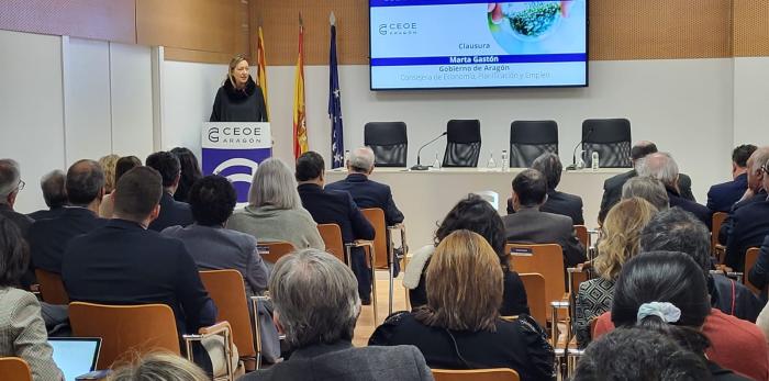 Marta Gastón en la jornada "Economía circular y sostenibilidad" de CEOE Aragón