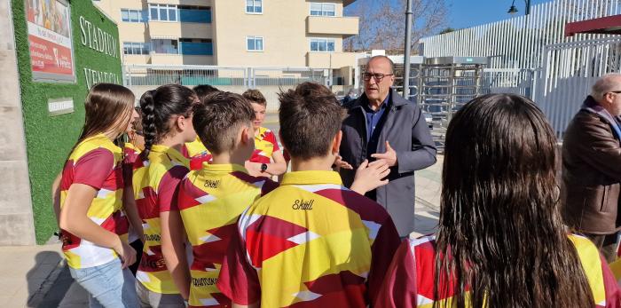 El consejero Felipe Faci visita el Stadium Venecia de Zaragoza