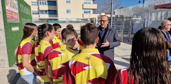 El consejero Felipe Faci visita el Stadium Venecia de Zaragoza