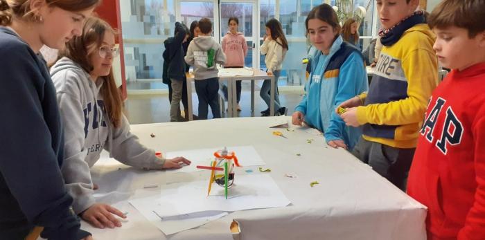 La gymkana ha contado con la participación de decenas de chavales.