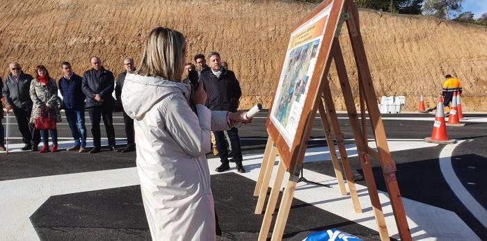 Inauguración del tramo de carretera que une las localidades de Torrevelilla y La Cañada de Verich