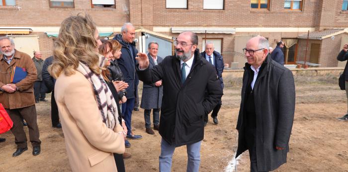 Primera piedra de la residencia de mayores de Ateca
